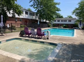 16 Fairview Drive 3, Danbury CT 06810