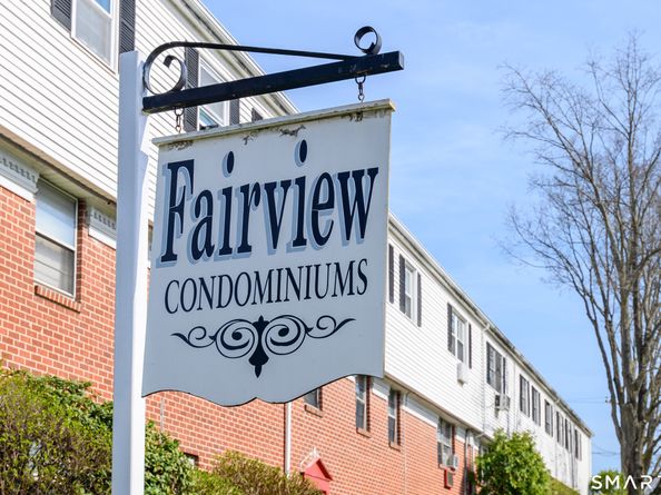 16 Fairview Drive 3, Danbury CT 06810