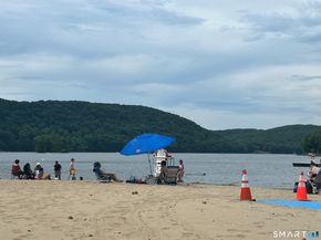 16 Fairview Drive 3, Danbury CT 06810