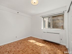 143 Hoyt Street 4K, Stamford CT 06905