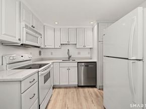 143 Hoyt Street 4K, Stamford CT 06905