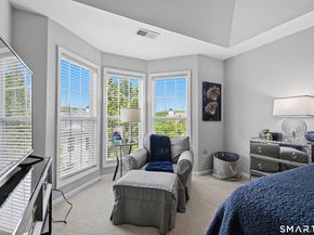 11 Orwich Court 11, Danbury CT 06810