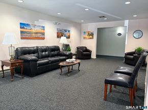 136 Deer Hill Avenue 205, Danbury CT 06810