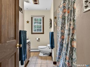 14 Hunters Ridge Road, Shelton CT 06484