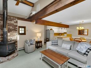 14 Hunters Ridge Road, Shelton CT 06484