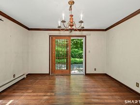 4 Scatacook Trail, Weston CT 06883