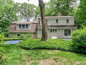 4 Scatacook Trail, Weston CT 06883