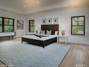 120 WEST Lane, Stamford CT 06905