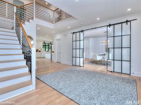 120 WEST Lane, Stamford CT 06905