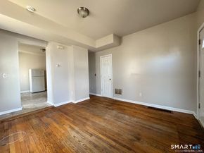 40 Jane Street, Bridgeport CT 06608