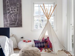 148 Ramhorne Road, New Canaan CT 06840