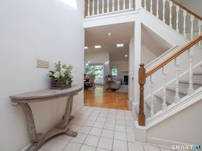 12 Boulevard Drive 31172, Danbury CT 06810