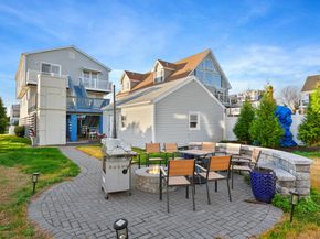 44 Washington Parkway, Stratford CT 06615