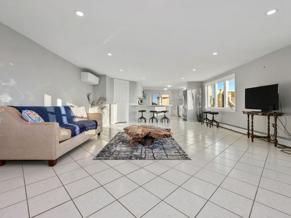 44 Washington Parkway, Stratford CT 06615