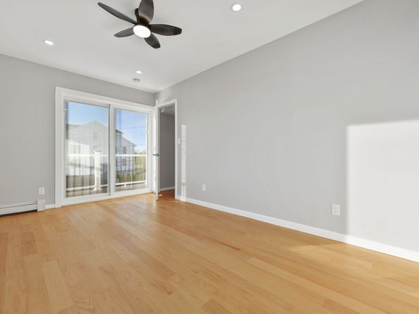 44 Washington Parkway, Stratford CT 06615