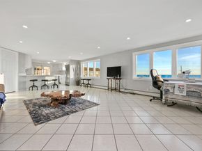 44 Washington Parkway, Stratford CT 06615