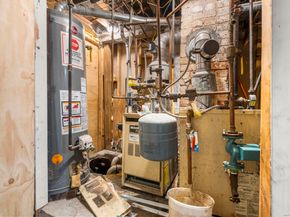 212 Denver Avenue, Bridgeport CT 06605