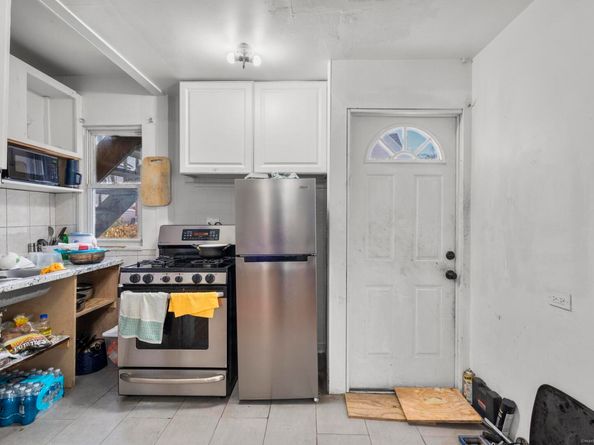 212 Denver Avenue, Bridgeport CT 06605