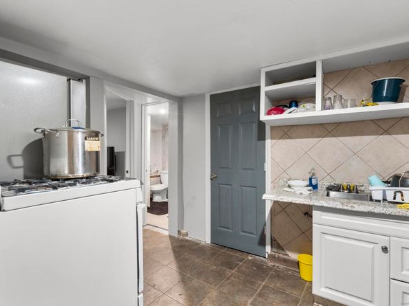 212 Denver Avenue, Bridgeport CT 06605