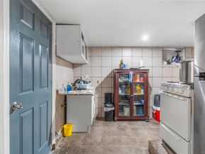 212 Denver Avenue, Bridgeport CT 06605