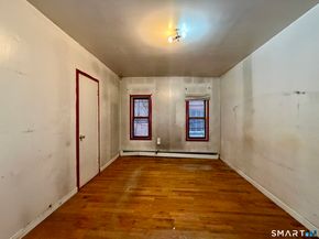 1050 Hancock Avenue, Bridgeport CT 06605