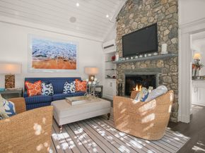 1343 Smith Ridge Road, New Canaan CT 06840