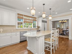 1343 Smith Ridge Road, New Canaan CT 06840