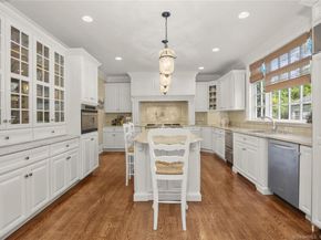 1343 Smith Ridge Road, New Canaan CT 06840