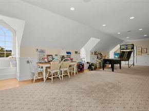 1343 Smith Ridge Road, New Canaan CT 06840