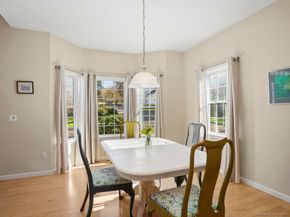 101 Royals Court, Trumbull CT 06611