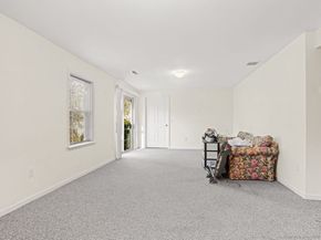 101 Royals Court, Trumbull CT 06611