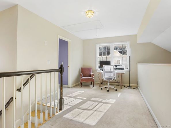 101 Royals Court, Trumbull CT 06611