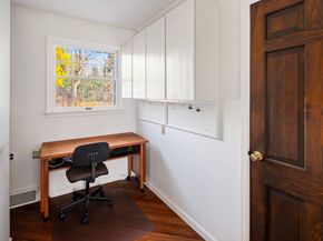 136 Knobloch Lane, Stamford CT 06902