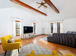 8 Phoebee Lane, Brookfield CT 06804