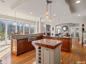 8 Cornerstone Court, Ridgefield CT 06877