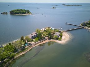 34 Shorehaven Road, Norwalk CT 06855