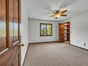 7 Carriage Lane, New Fairfield CT 06812