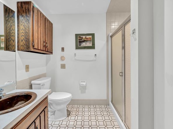 7 Carriage Lane, New Fairfield CT 06812