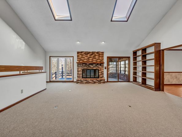 7 Carriage Lane, New Fairfield CT 06812