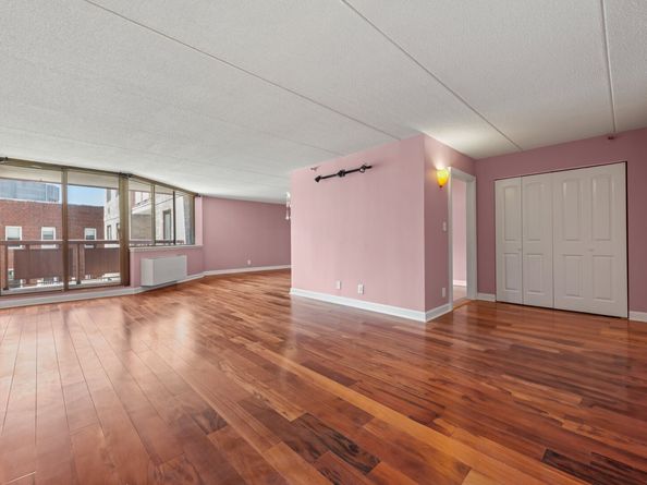 143 Hoyt Street APT 1A, Stamford CT 06905