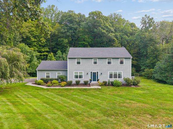 11 Autumn Drive, Danbury CT 06811