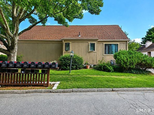 138 Bison Lane B, Stratford CT 06614