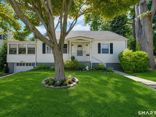 38 Carlisle Place, Stamford CT 06902