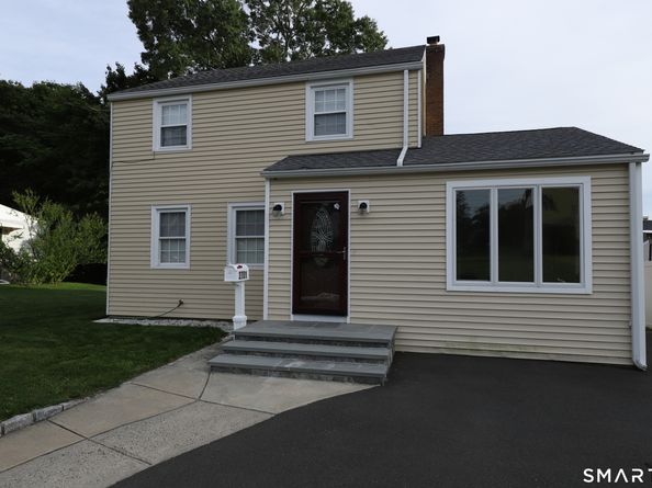 2701 Old Town Road, Bridgeport CT 06606