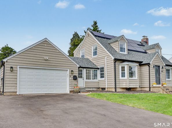 501 Bridgeview Place, Stratford CT 06614