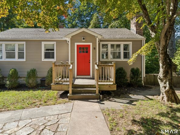 18 Southgate Road, Trumbull CT 06611