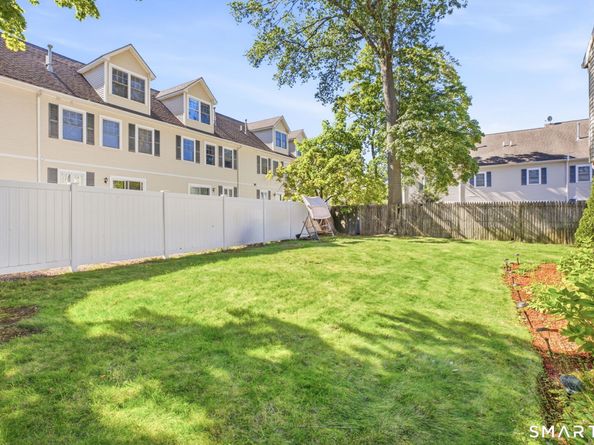 63 Maple Tree Avenue F, Stamford CT 06906
