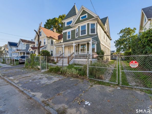 202-204 Bunnell Street, Bridgeport CT 06607