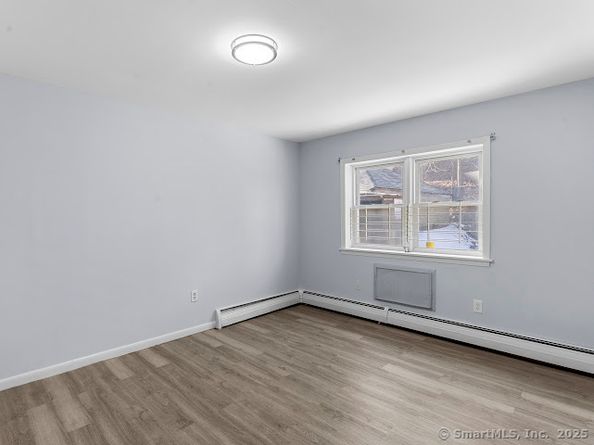 191 Oak Street, Bridgeport CT 06604