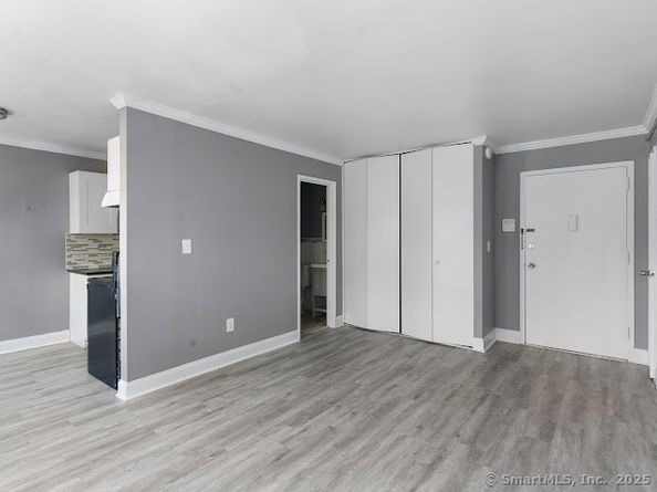 191 Oak Street, Bridgeport CT 06604